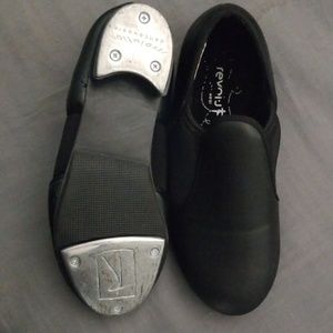 Tap shoes